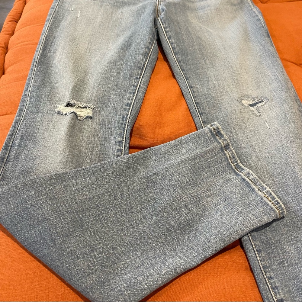 LEVI’S 724 HIGH RISE SLIM STRAIGHT WOMEN'S
JEANS - Picture 9 of 15